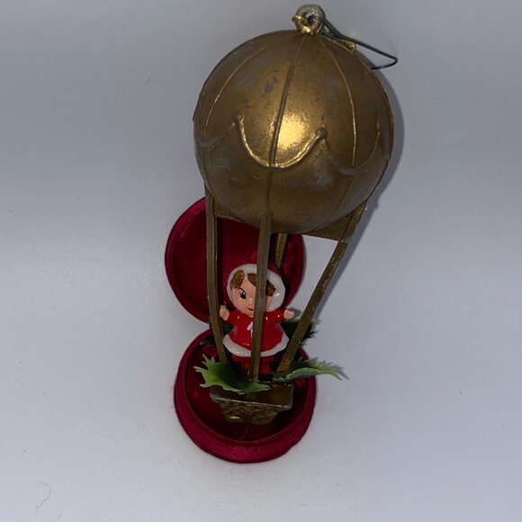 Vintage Pixie Elf Santa's Helper Hot Air Balloon Ornament Kitsch Holly Berry Elf - Picture 5 of 16